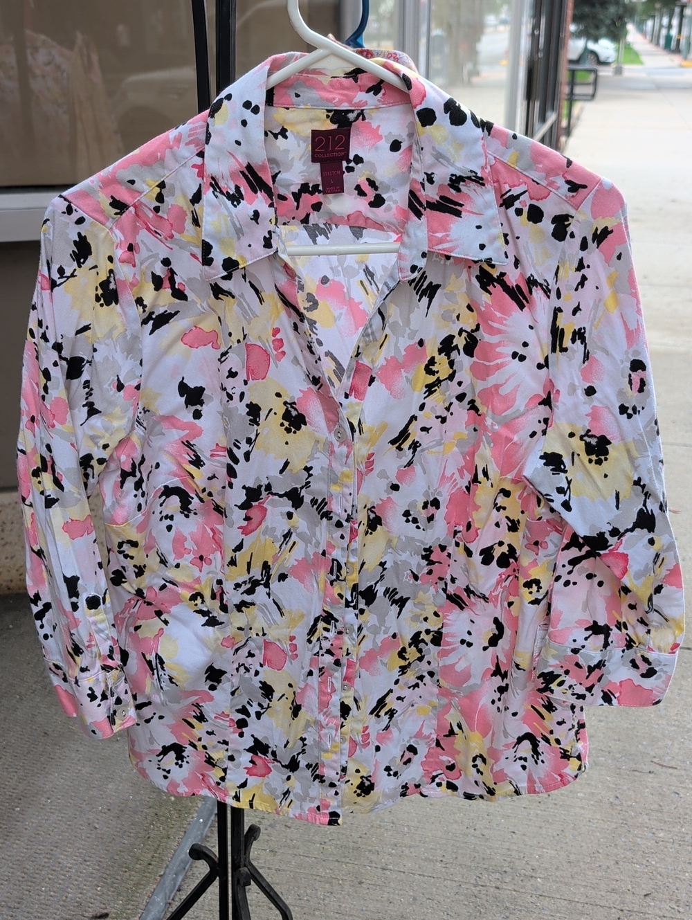 212 Collection/ Chaps Women's Pink Floral Button-Up Shirts Size Large